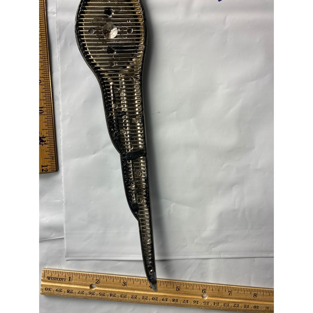 Vintage Metal Hair Comb Styling Tool Black‎ Handle
